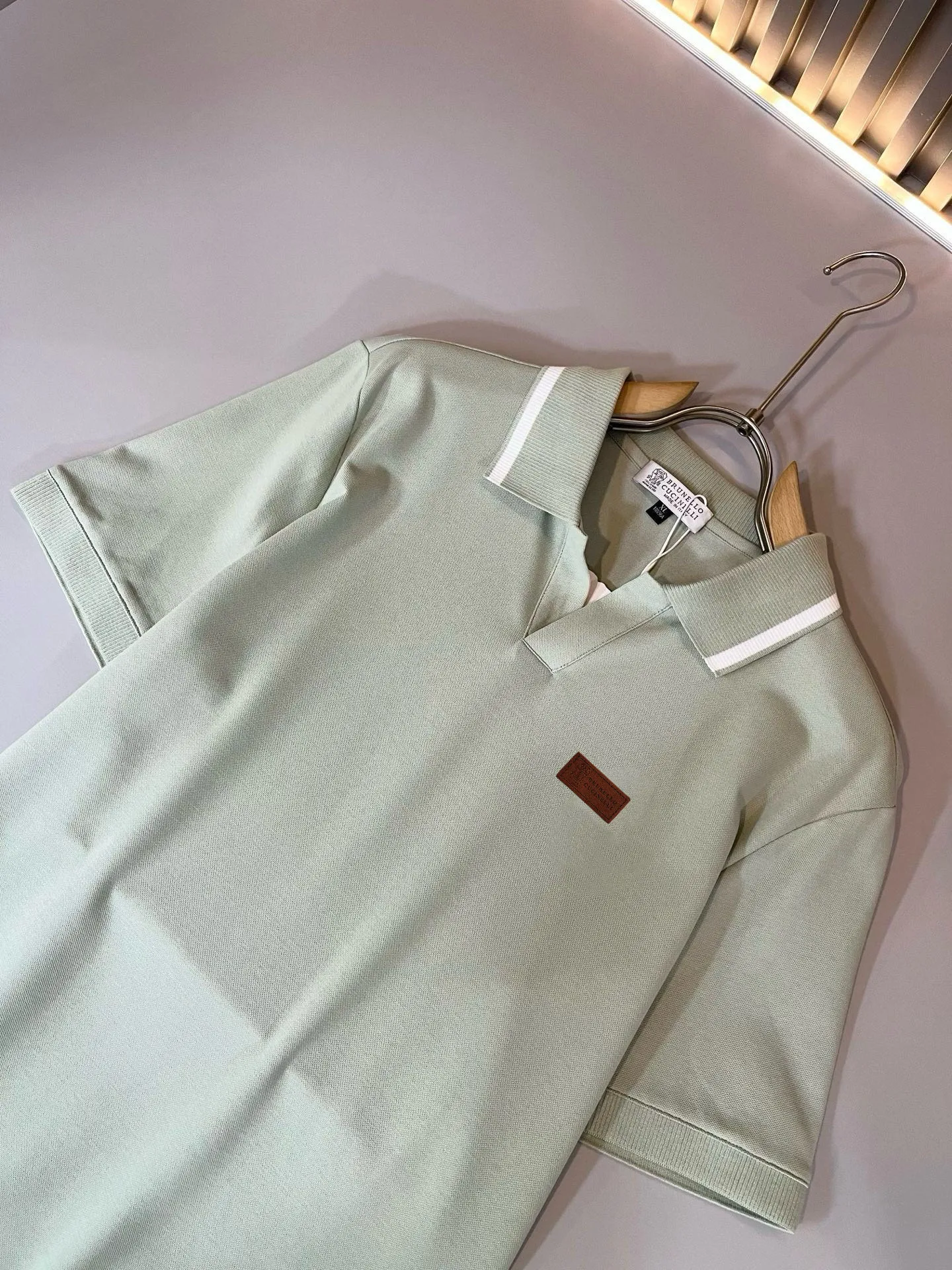 , BC-Brunello Cucineli 2026 Spring and Summer New Arrival men's short-sleeved Polo shirt, a fashionable Versatile item loved by many celebrities! The LOGO on the chest is super nice. Friends who like Classic simplicity must not miss this one! The calm and elegant brand style has always been favored by the upper class! It is also the best choice for fashion items! The upper body is so handsome, highly recommended! ! ! The biggest attraction of this short-sleeved shirt is not only its own brand added value, but also the fact that this short-sleeved shirt is very cost-effective in terms of color matching and material! Customized original exclusive mesh cotton material design! Environmentally friendly washing, customized fabrics, and pre-shrinking treatment ensure a crisp fit. The combed cotton fabric feels super soft and smooth and absorbs sweat! It does not deform after washing, feels comfortable and smooth, and the upper body is soft and comfortable. The classic fashionable lapel design is simple but not complicated, and it is very attractive! Sizes:M-4XL